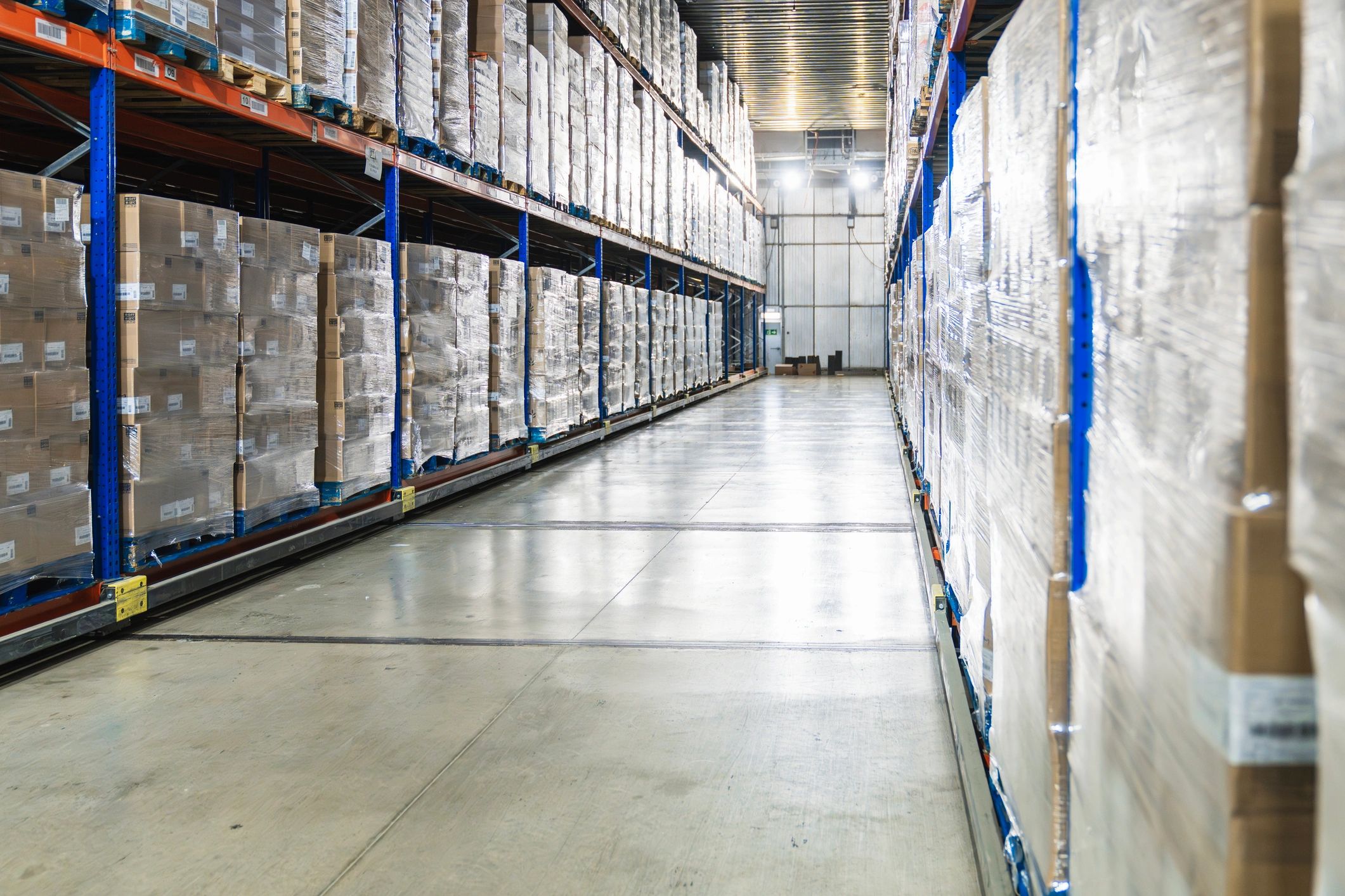 Cold storage warehouse supporting seafood distribution